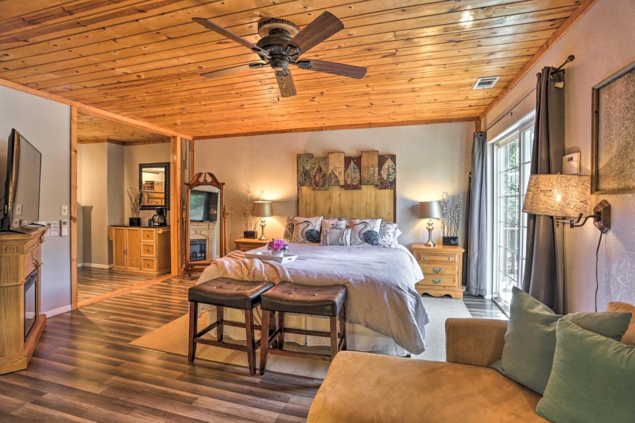 Remodeled Crestline Retreat Walk To Lake Gregory! Buitenkant foto